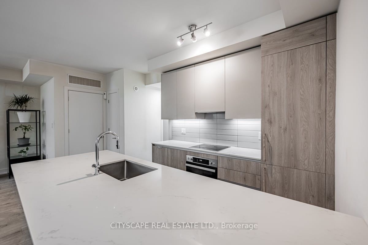 66 Longbranch Avenue #1