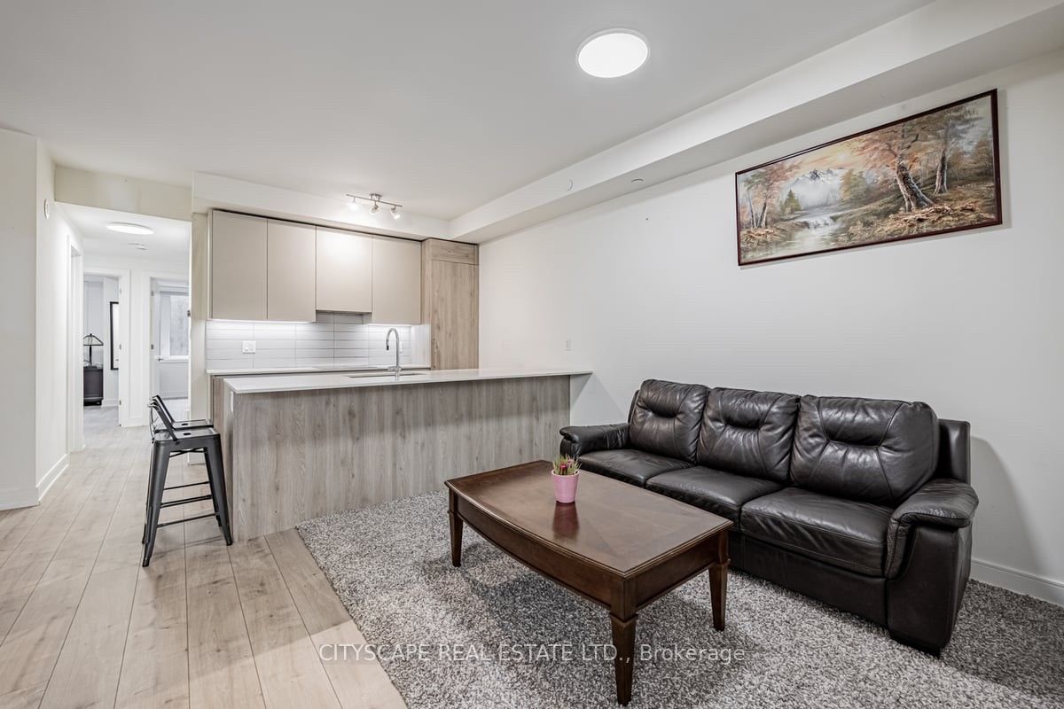 66 Longbranch Avenue #1