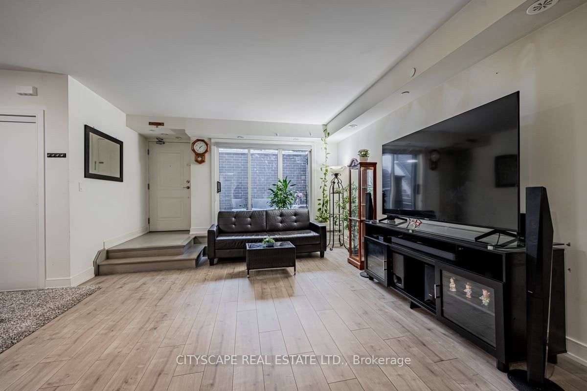 66 Longbranch Avenue #1