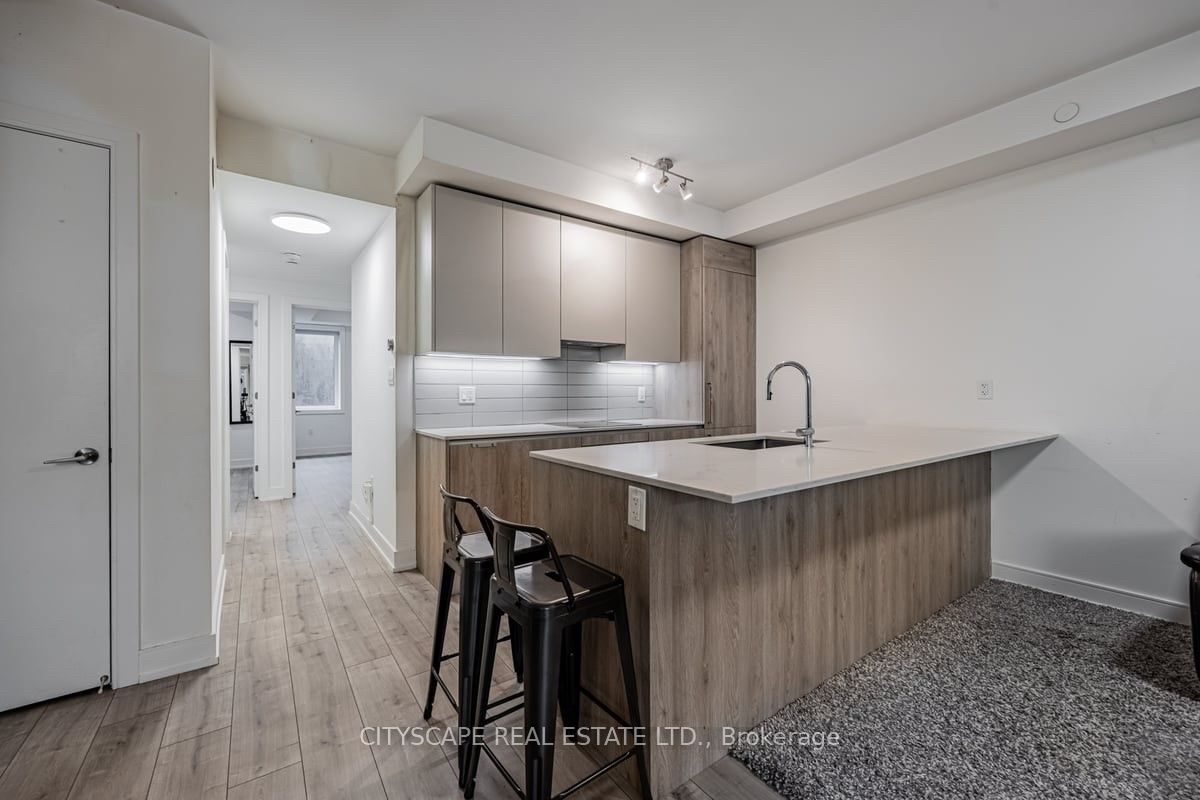 66 Longbranch Avenue #1