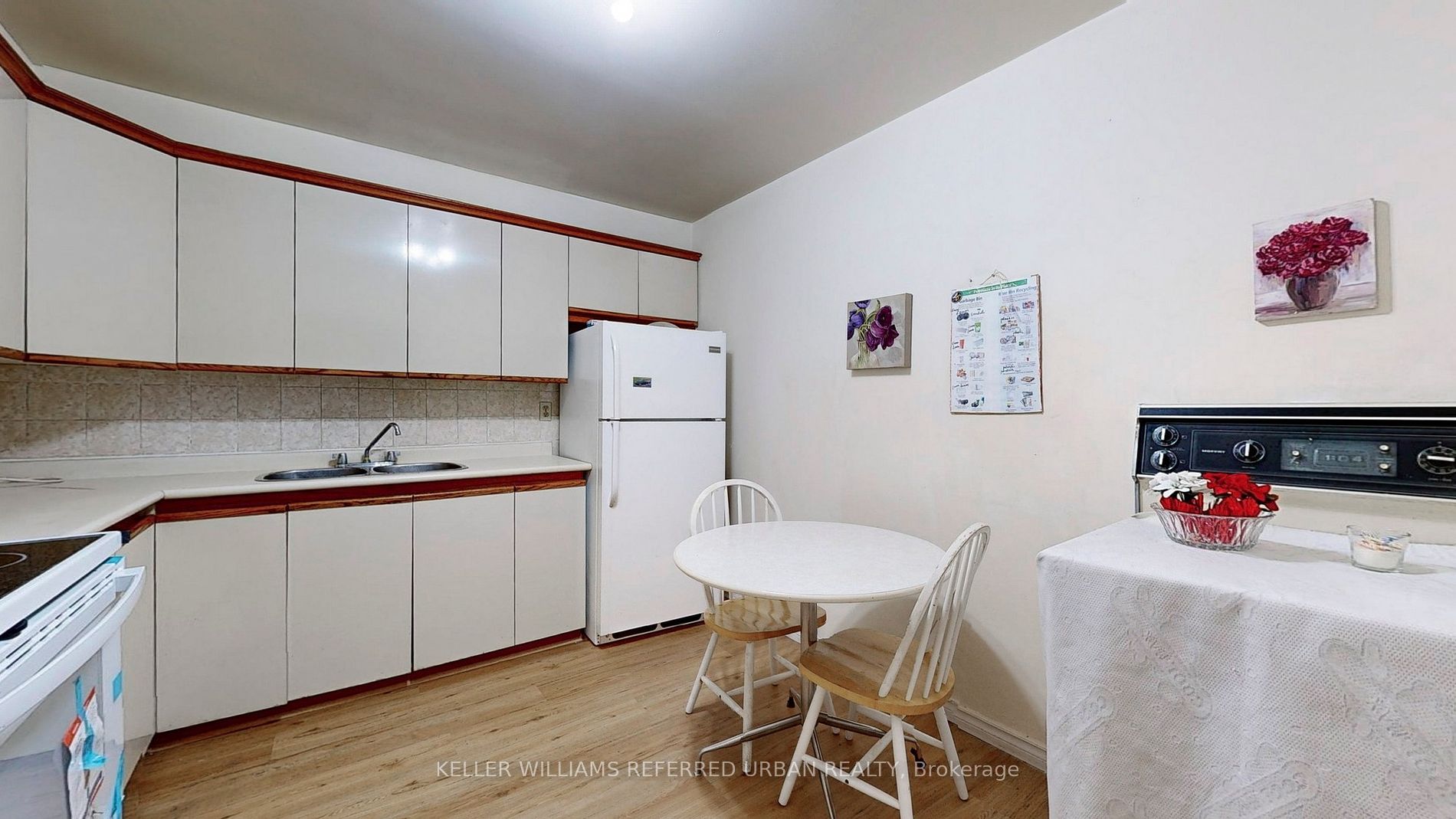 3460 Keele Street, #921