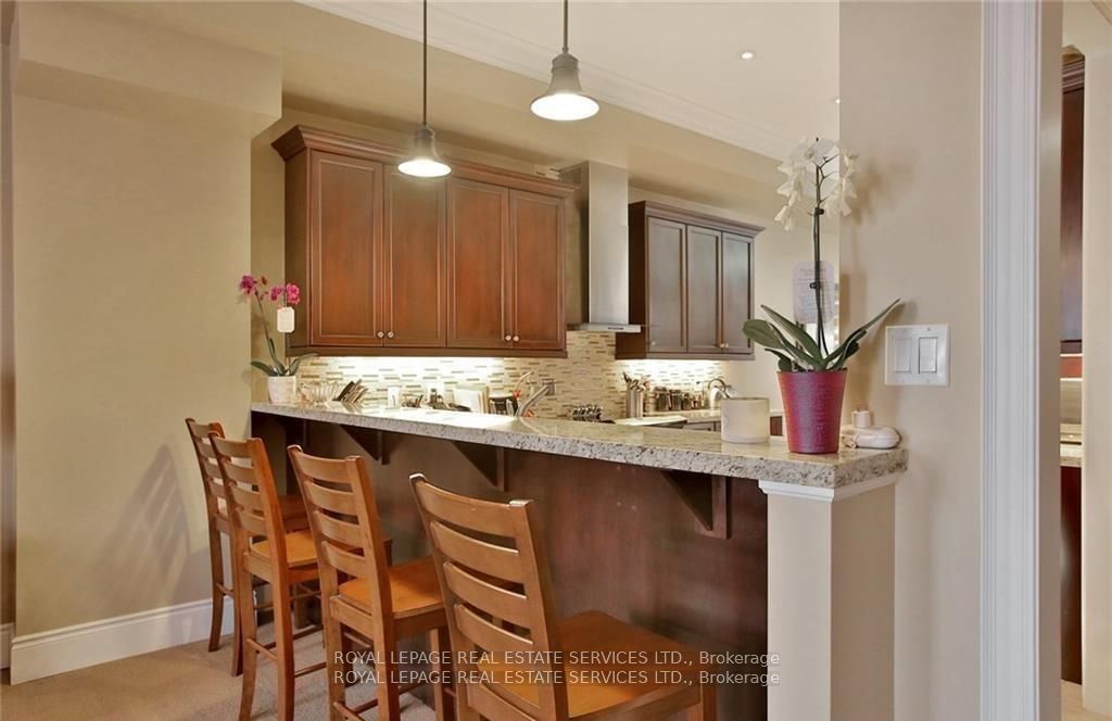 116 Bronte Rd