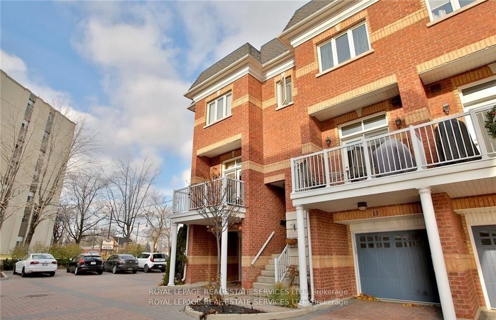 116 Bronte Rd
