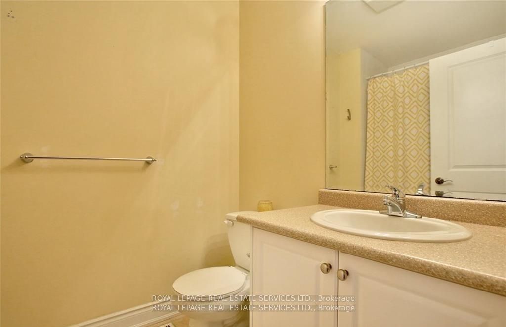 116 Bronte Rd