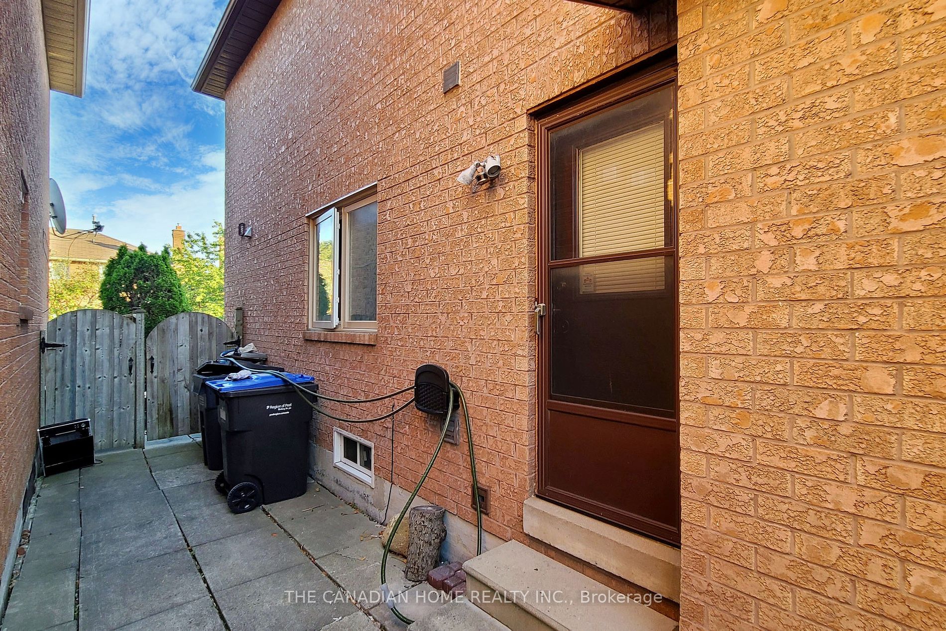 14 Brownridge Crt