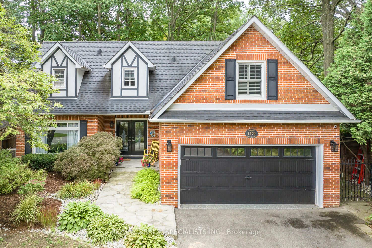 1270 Rose Crt