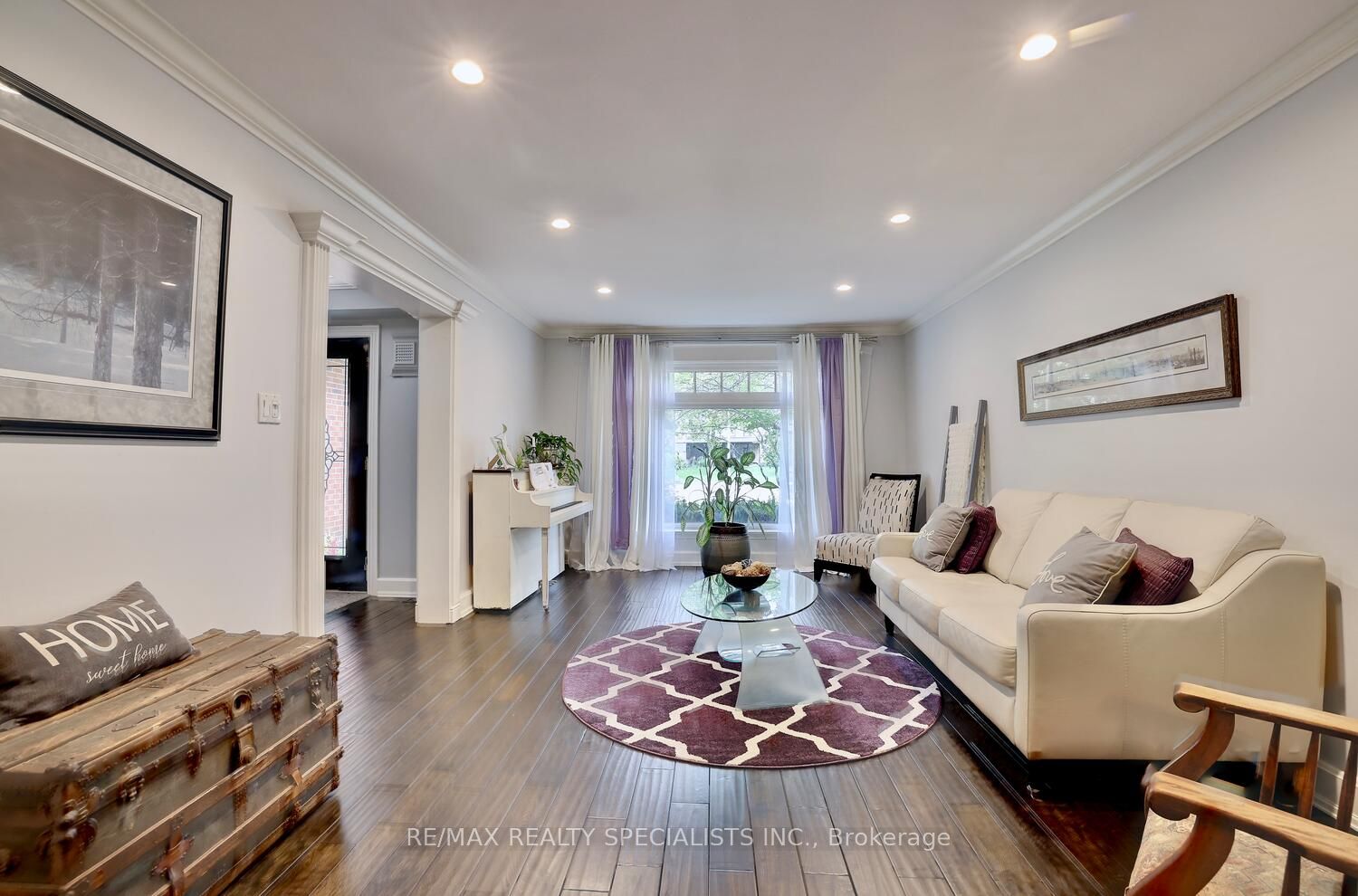 1270 Rose Crt
