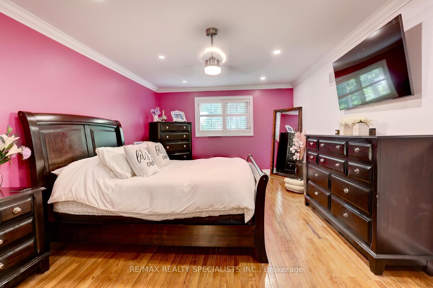 1270 Rose Crt