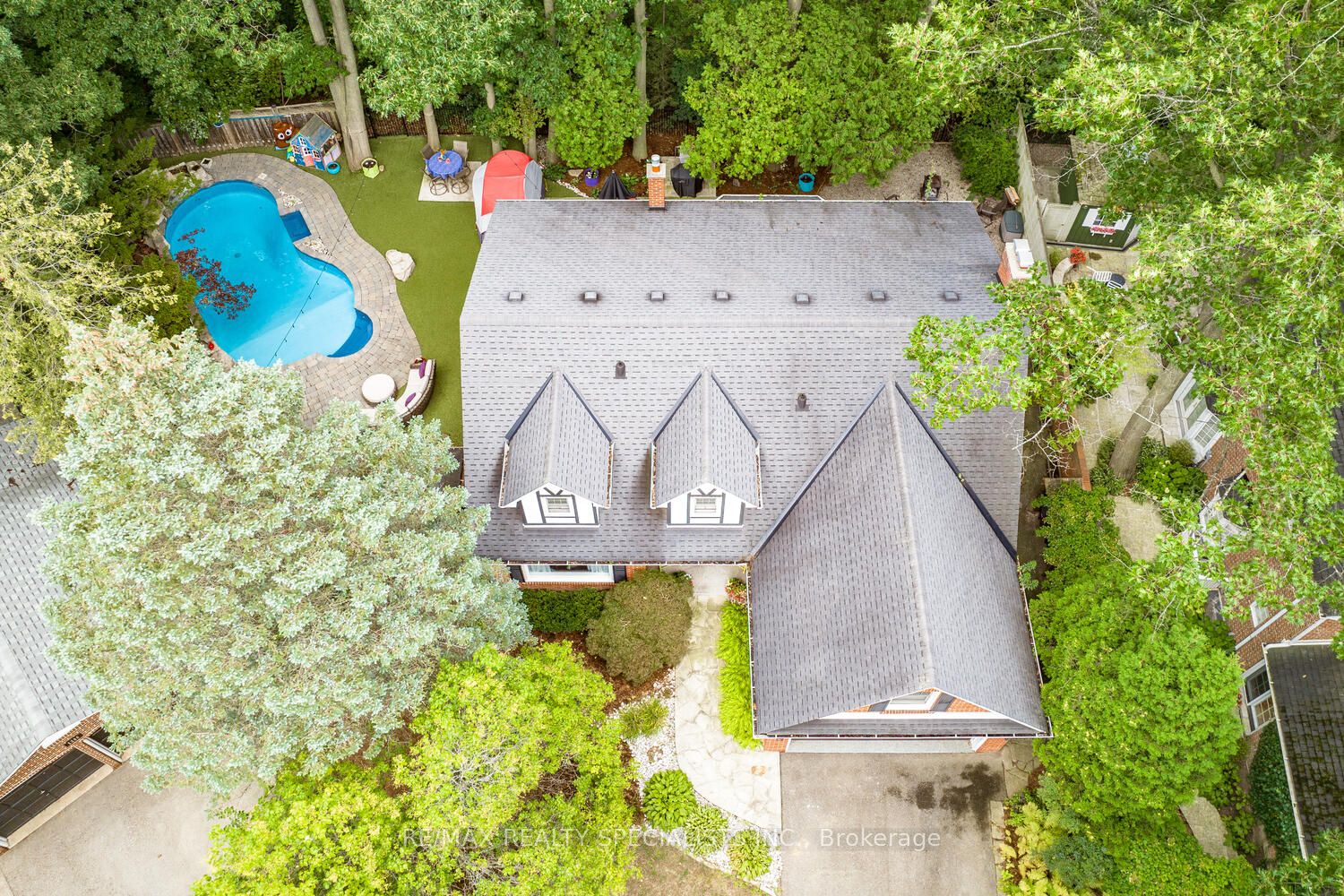 1270 Rose Crt