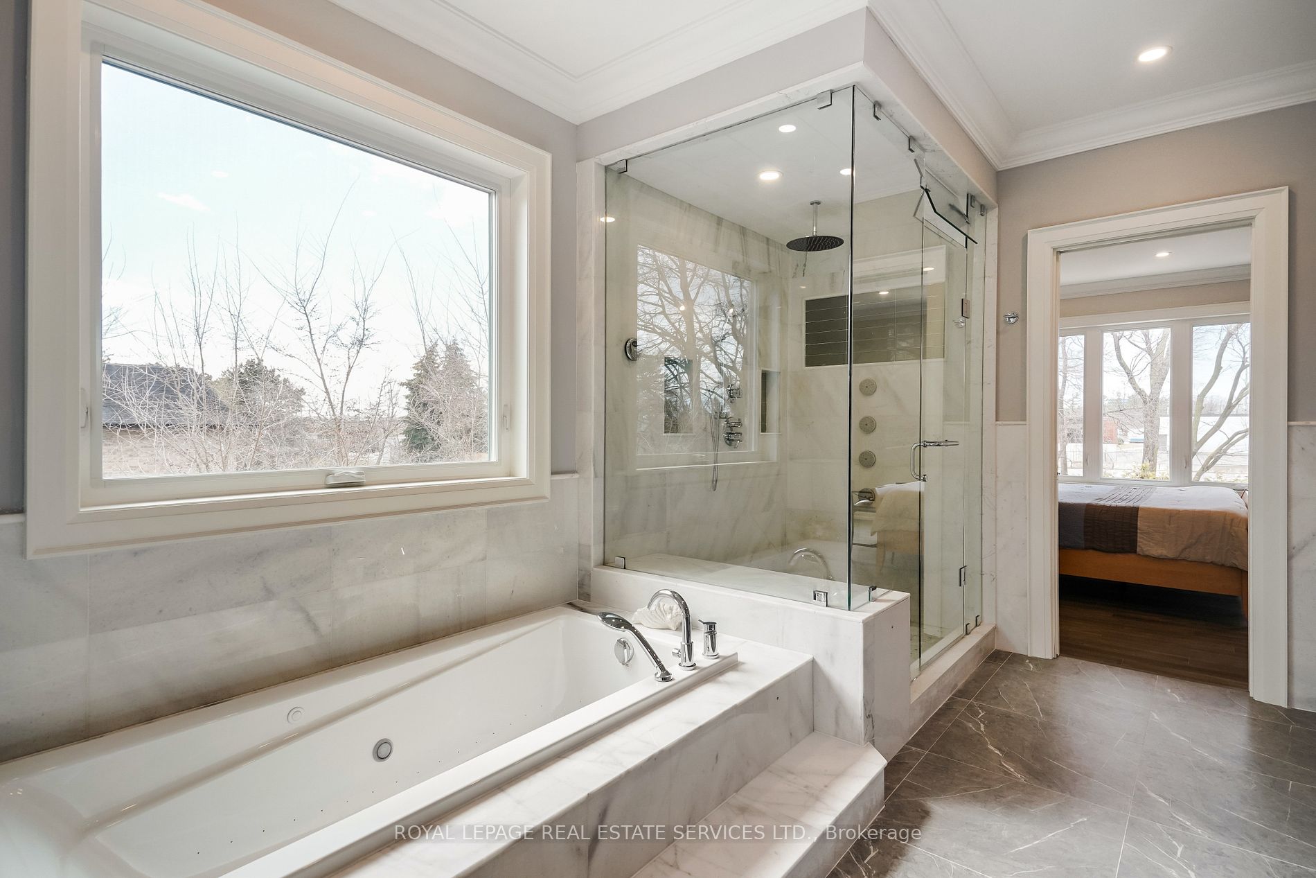 1211 Pinegrove Road