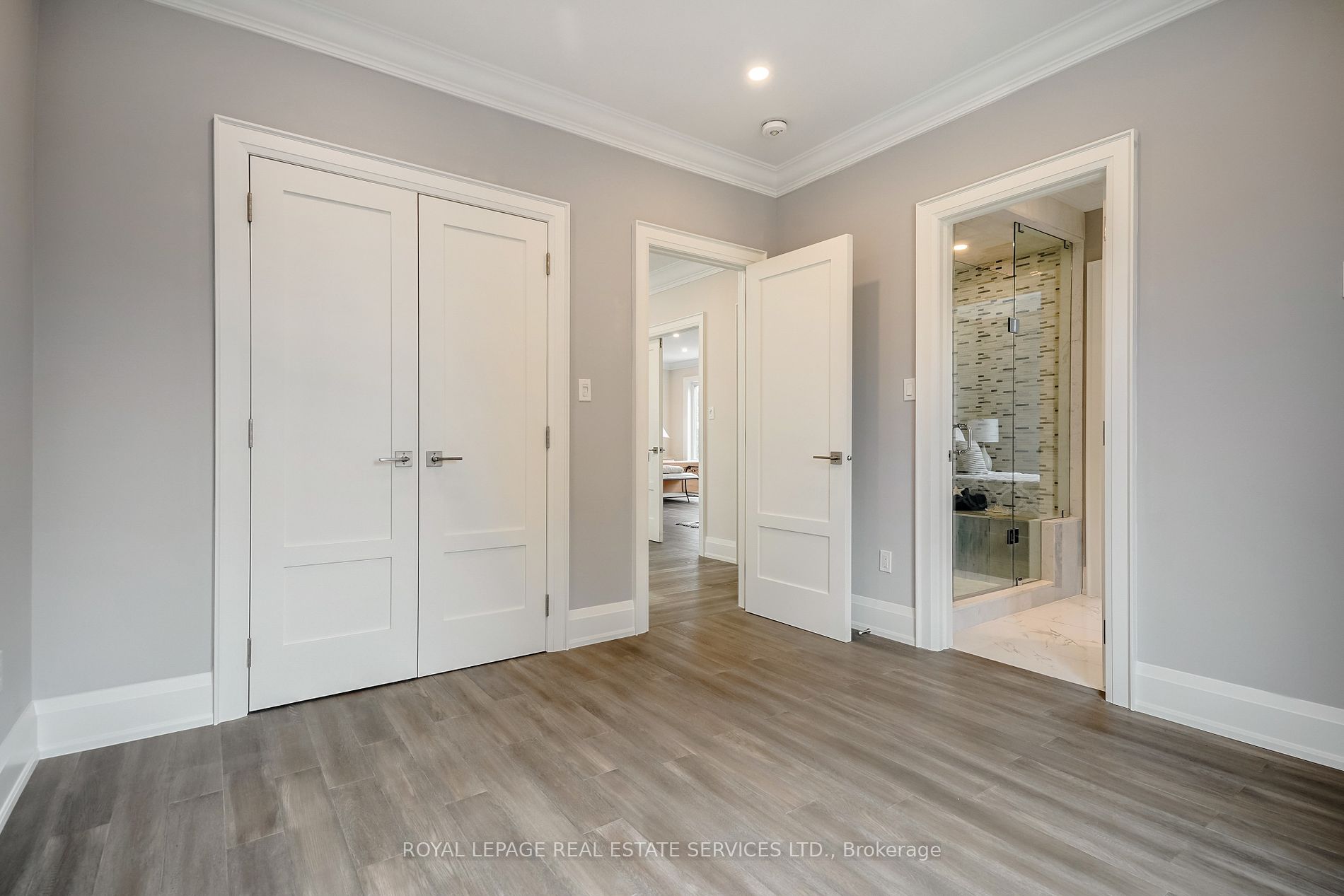 1211 Pinegrove Road