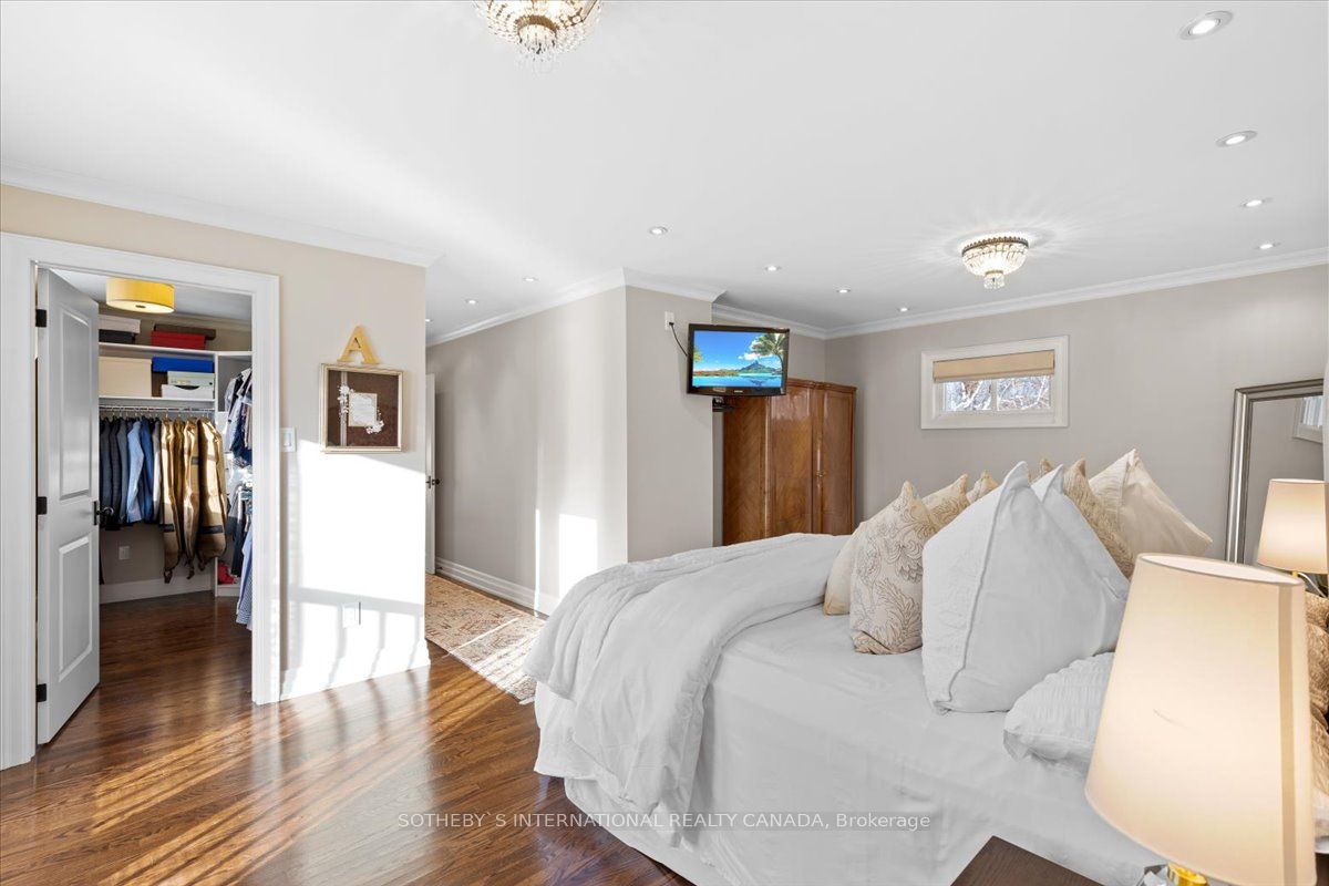7 Kenning Place