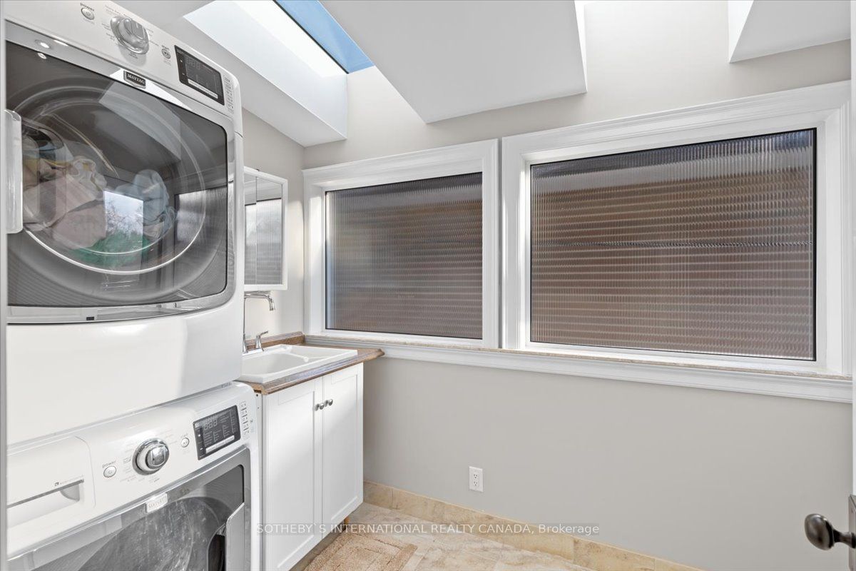 7 Kenning Place