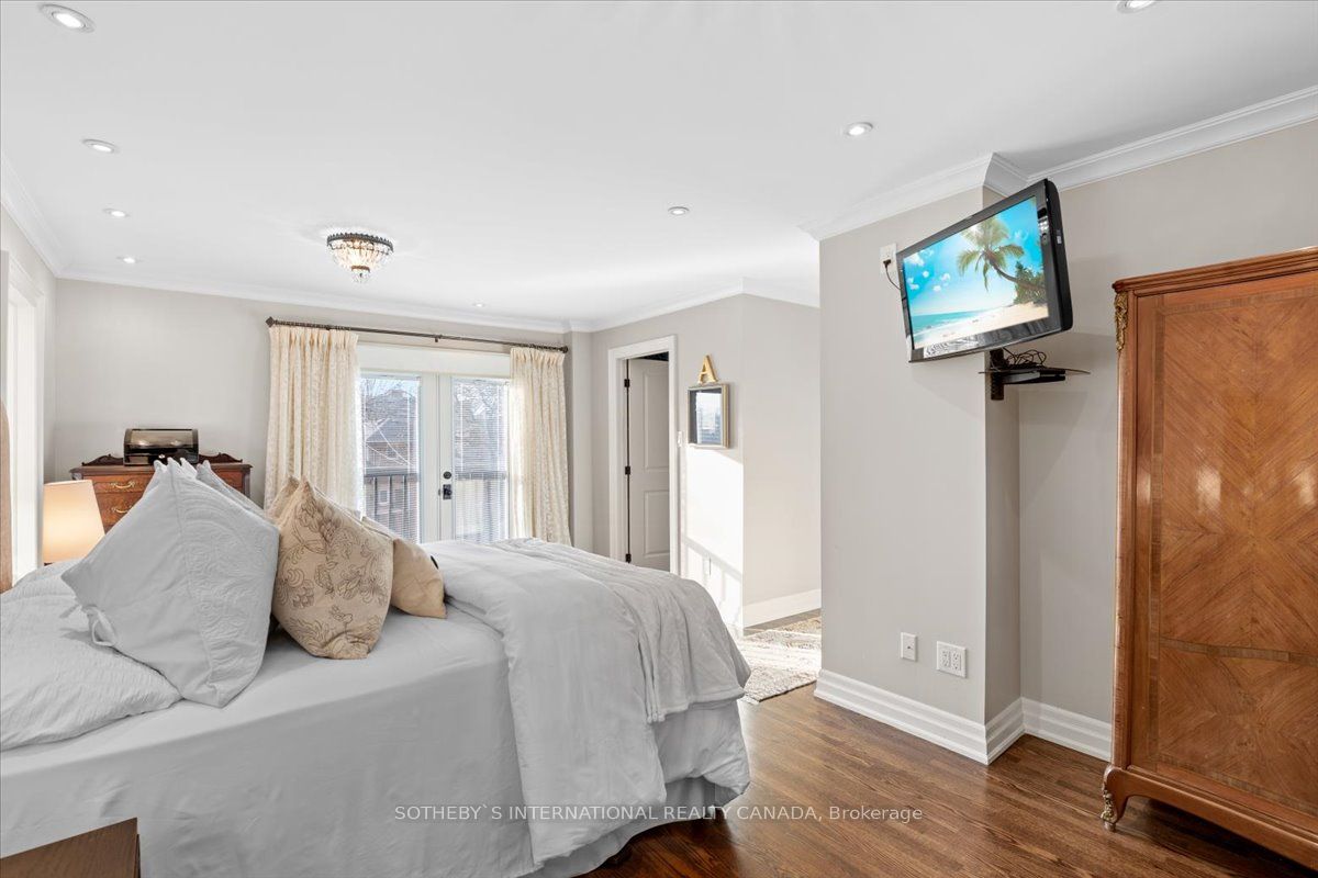 7 Kenning Place