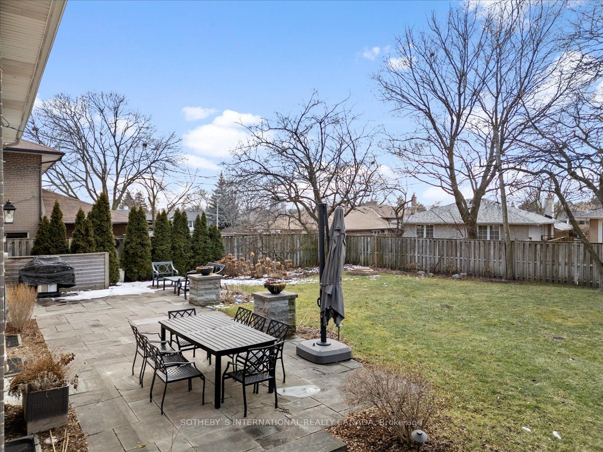 7 Kenning Place