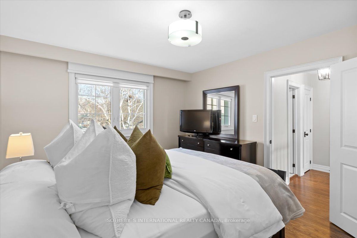 7 Kenning Place