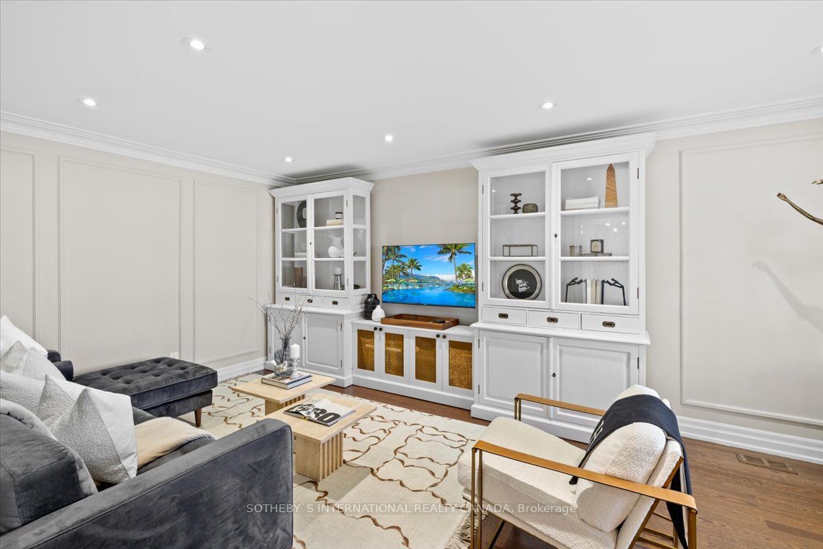 7 Kenning Place