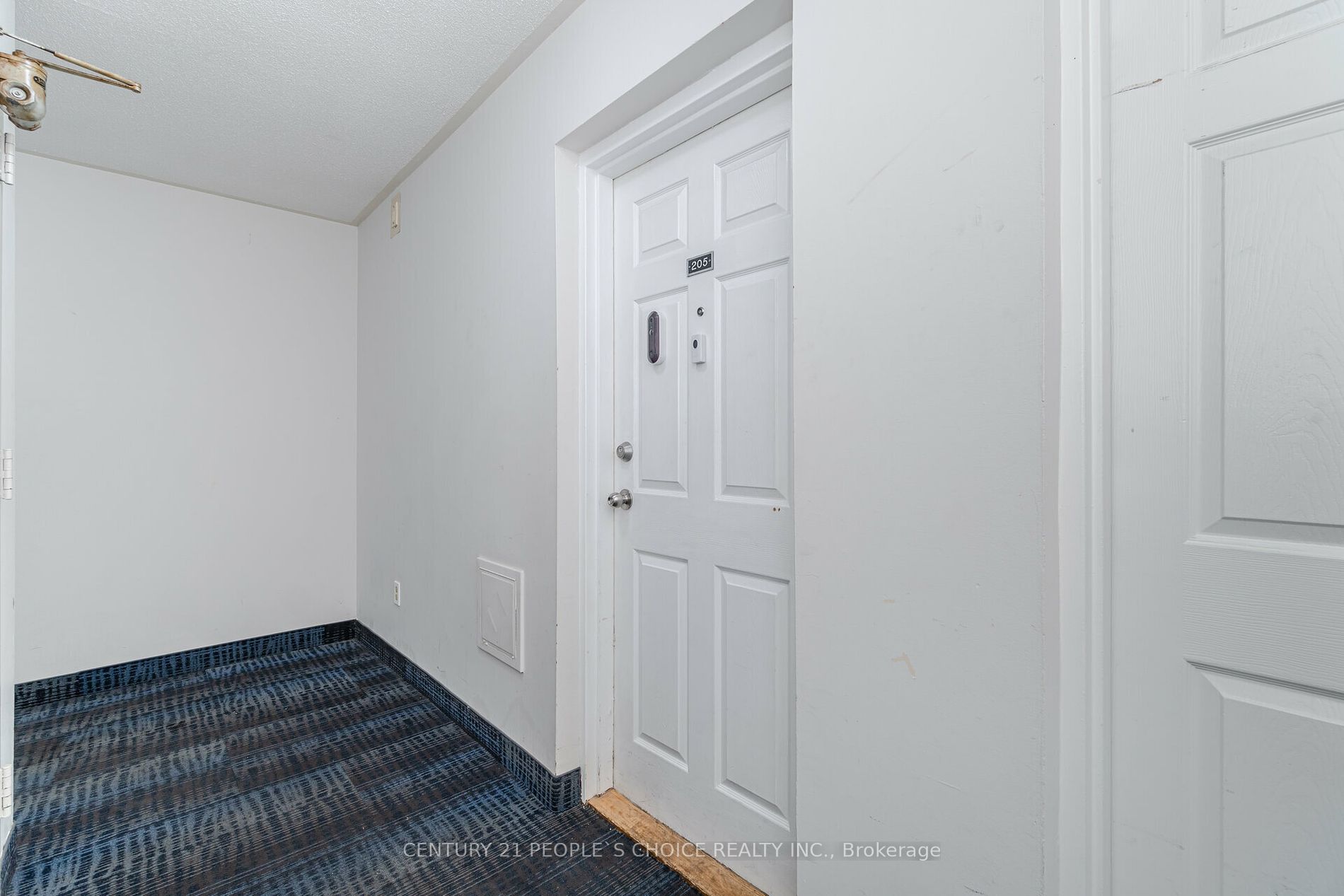 3065 Queen Frederica Drive, #205