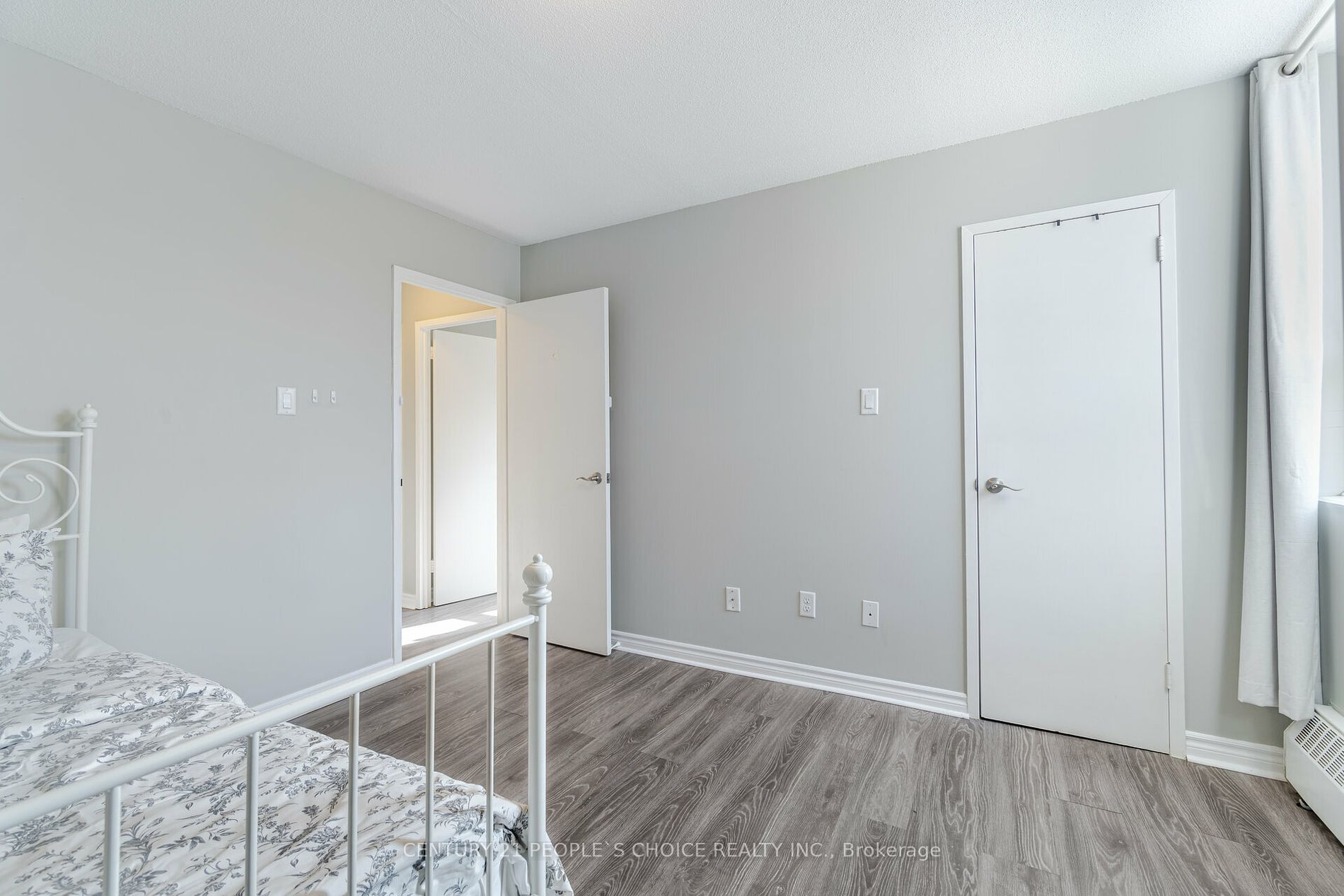 3065 Queen Frederica Drive, #205