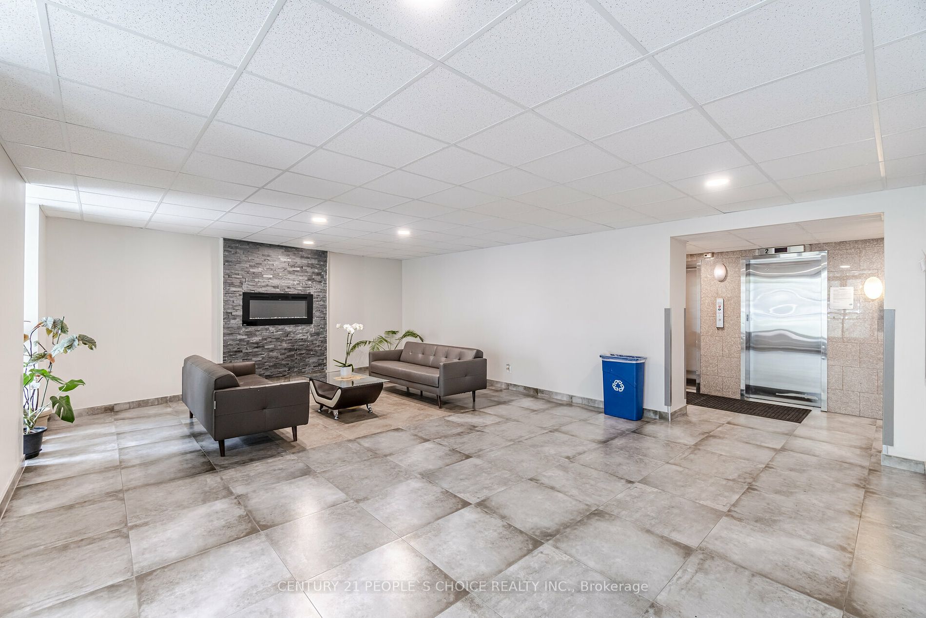 3065 Queen Frederica Drive, #205