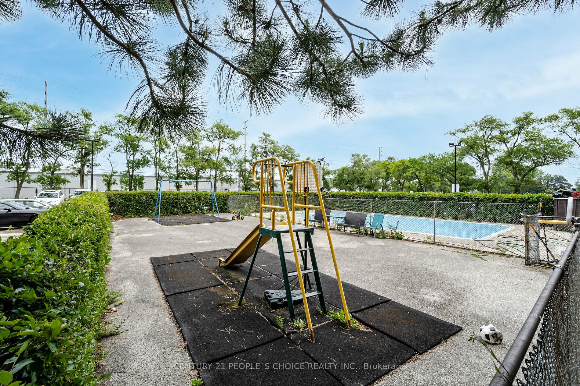 3065 Queen Frederica Drive, #205