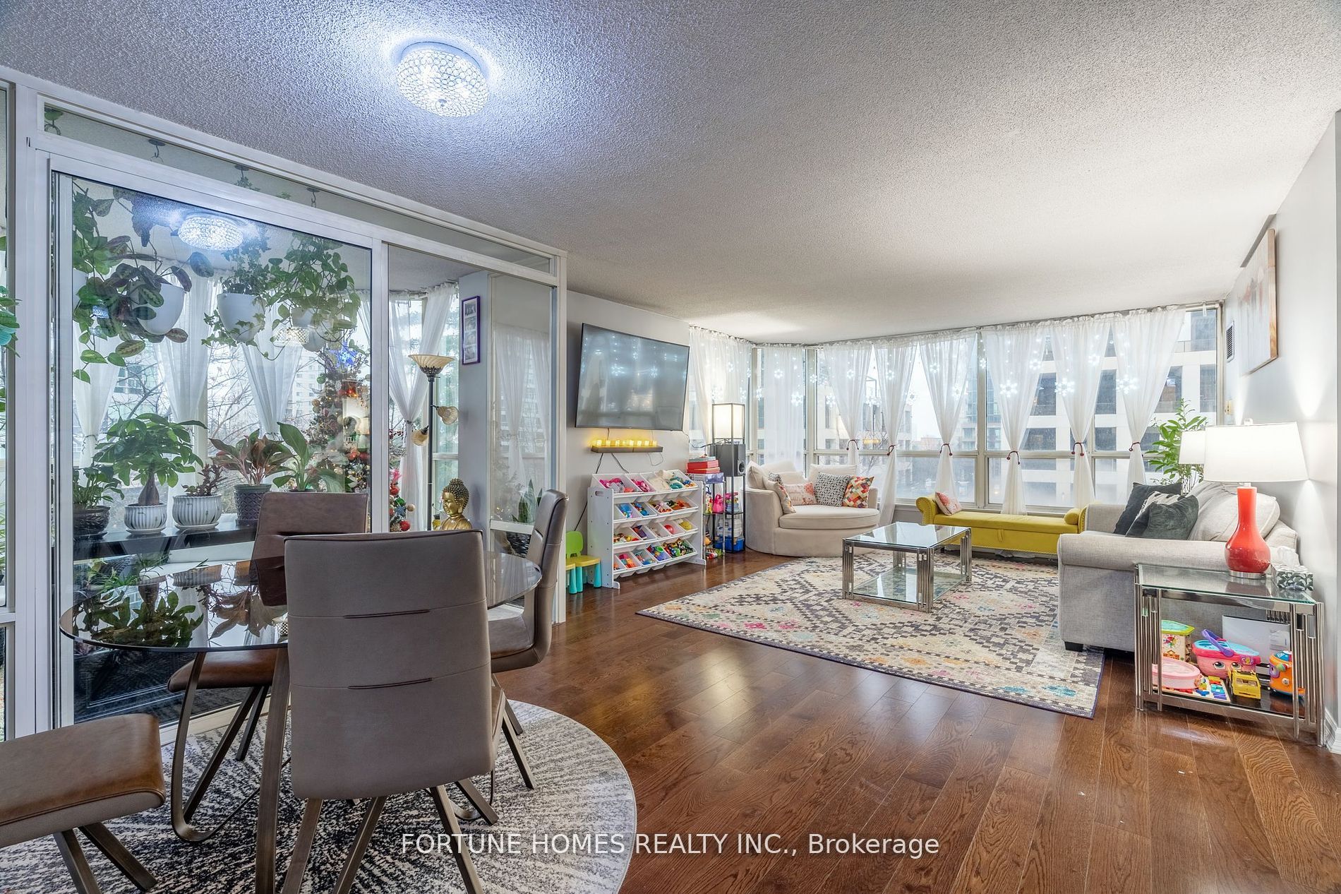 55 Elm Drive W, #311