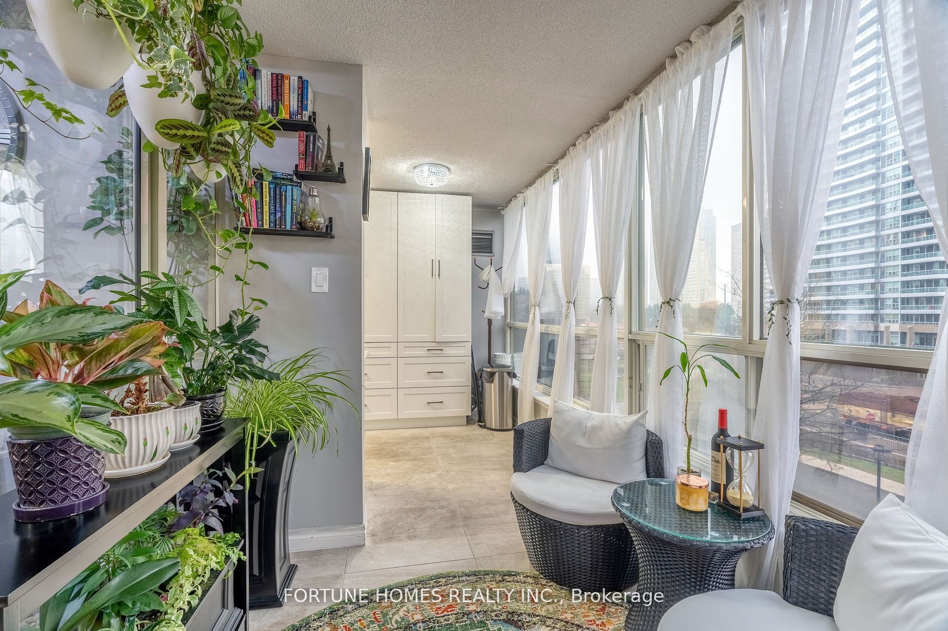 55 Elm Drive W, #311
