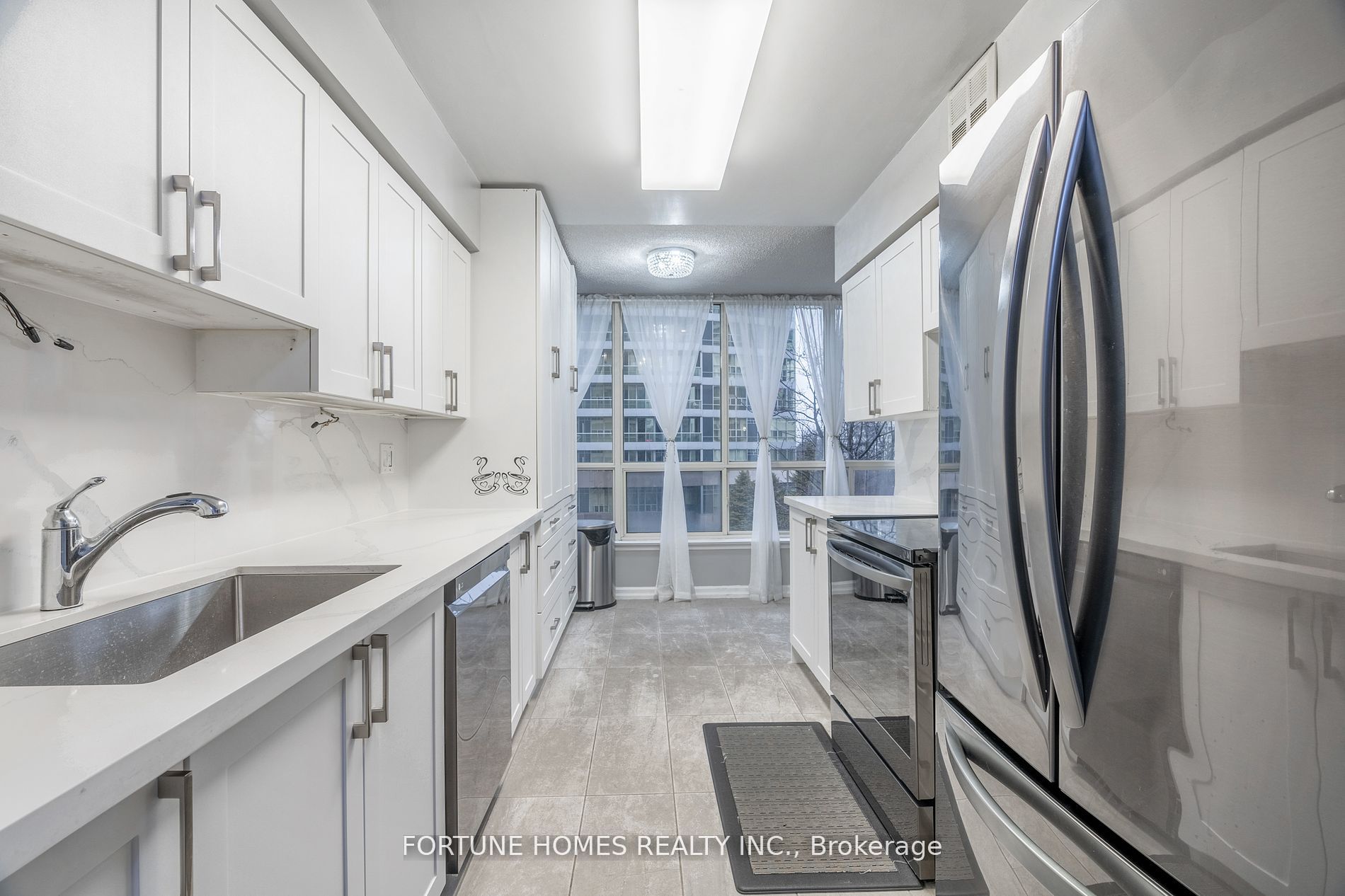55 Elm Drive W, #311