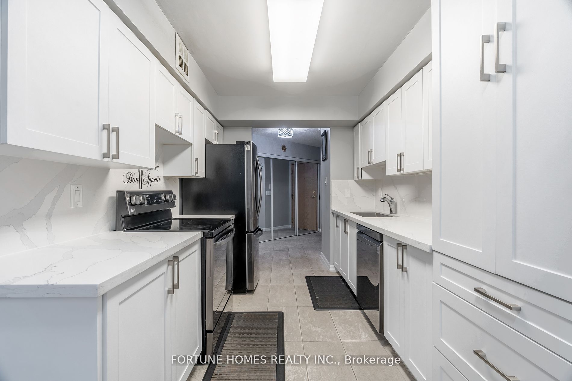 55 Elm Drive W, #311