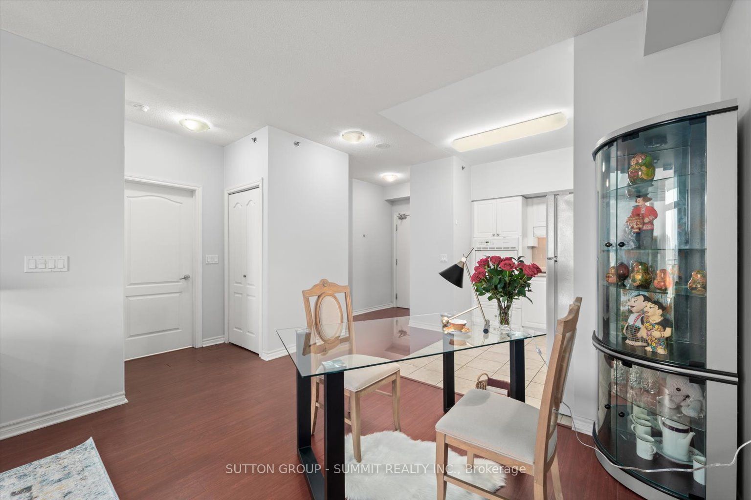 810 Scollard Court, #701