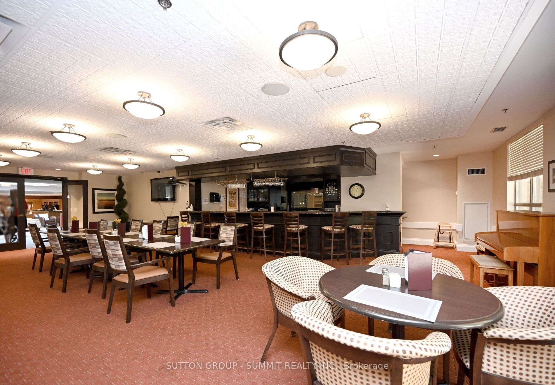 810 Scollard Court, #701
