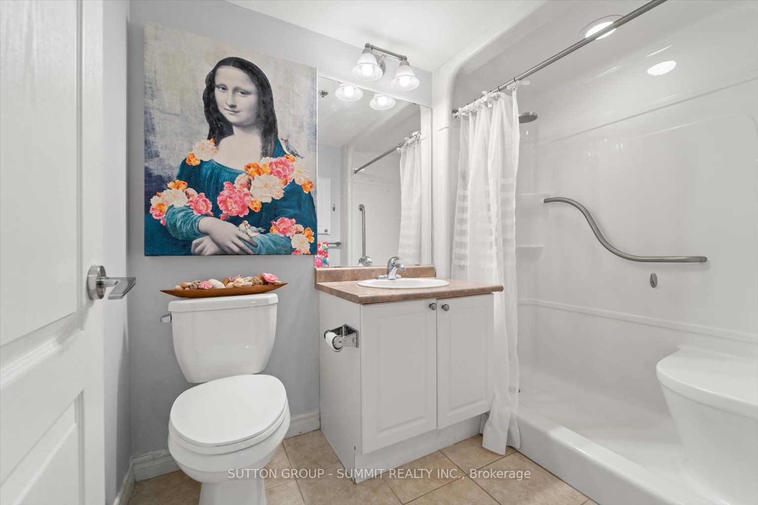 810 Scollard Court, #701