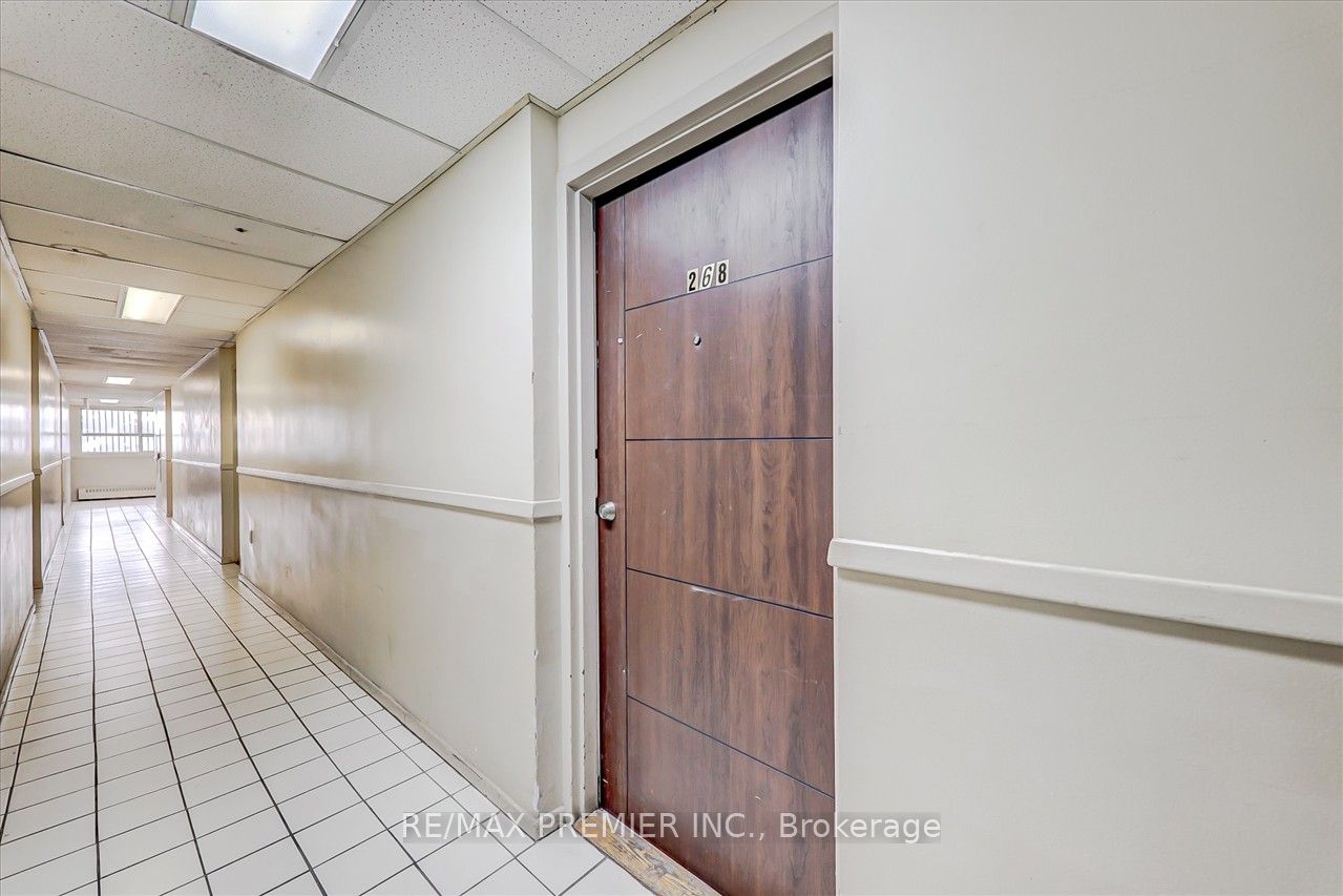 10 Eddystone Ave, #268