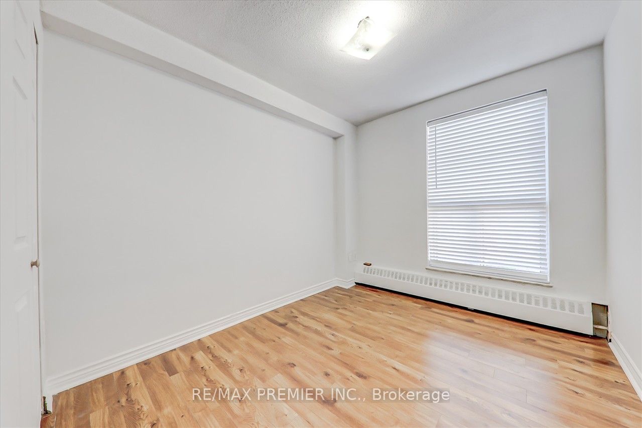 10 Eddystone Ave, #268