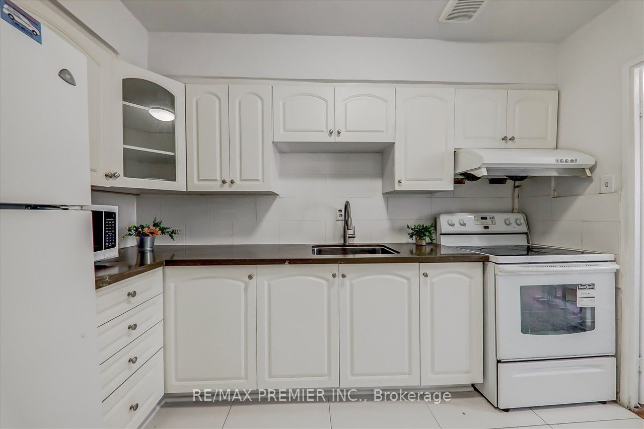 10 Eddystone Ave, #268