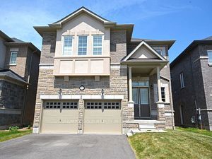 242 Niagara Tr, #Lower