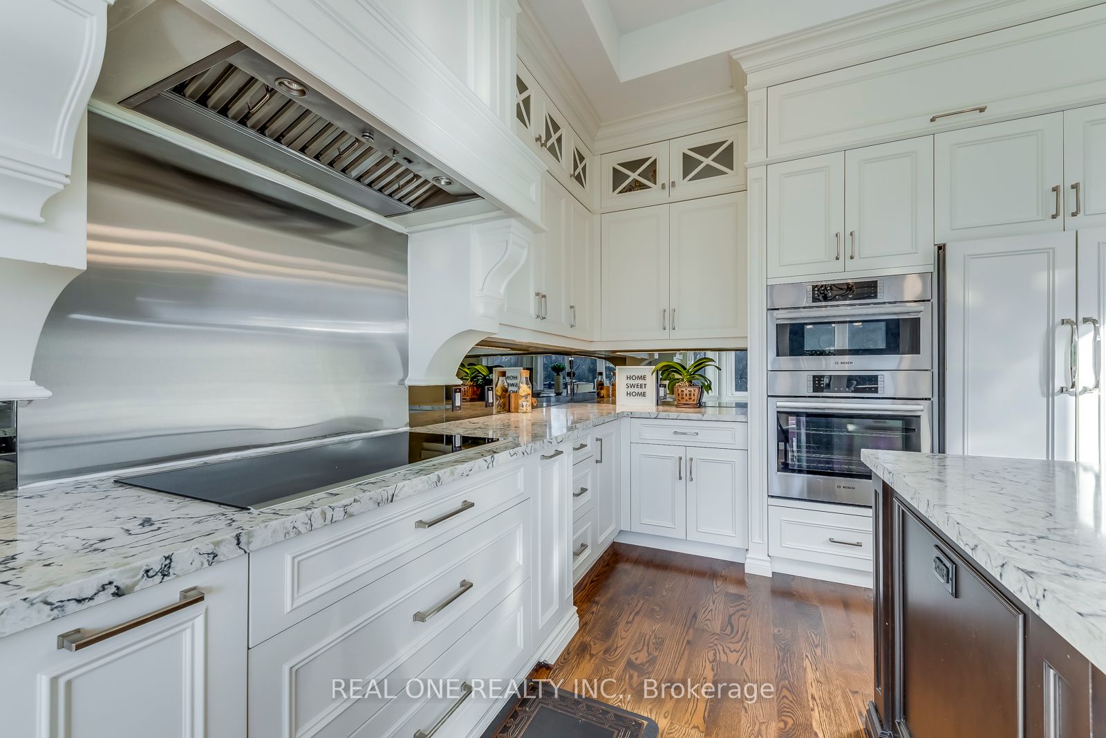 332 Sawyer Rd