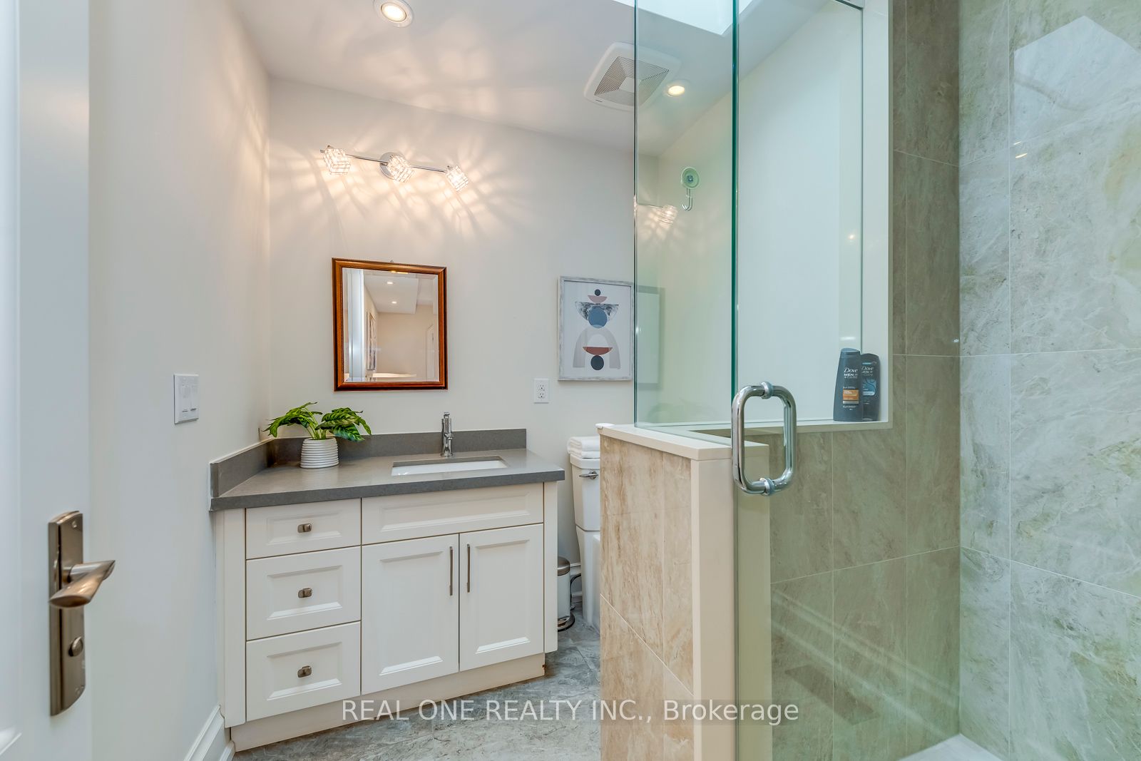 332 Sawyer Rd