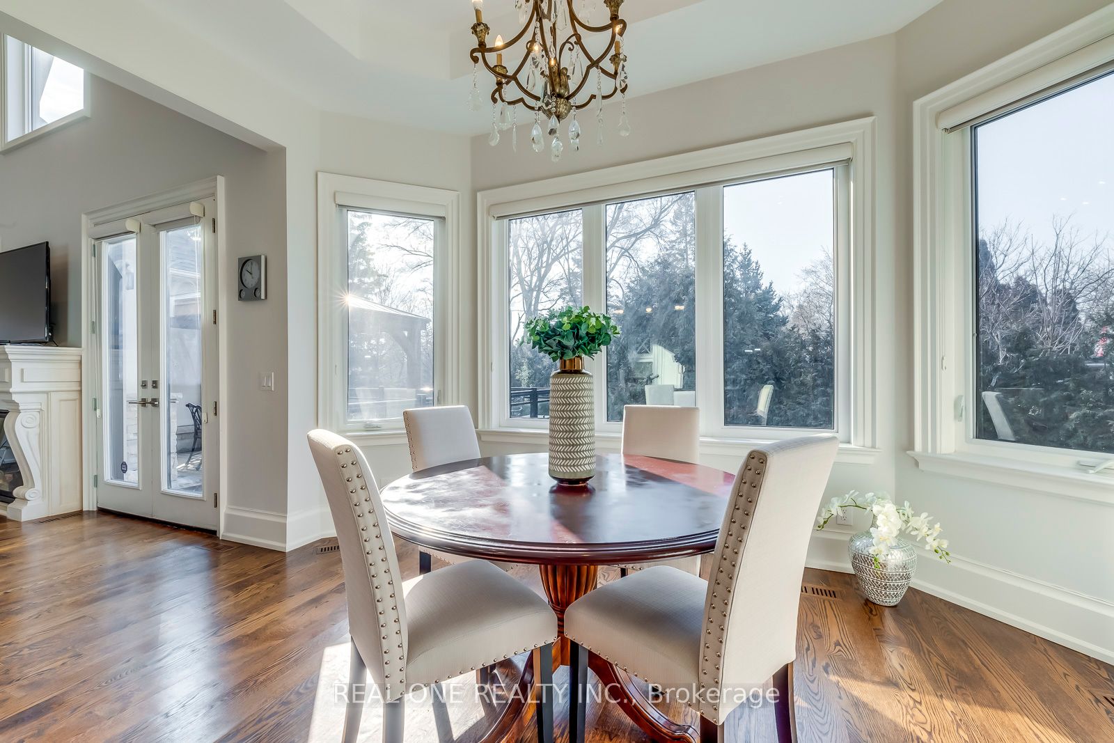 332 Sawyer Rd