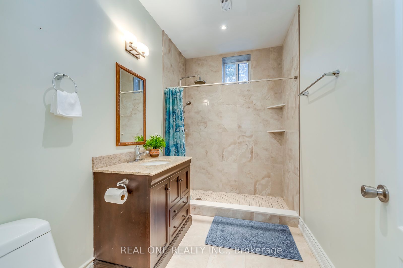 332 Sawyer Rd