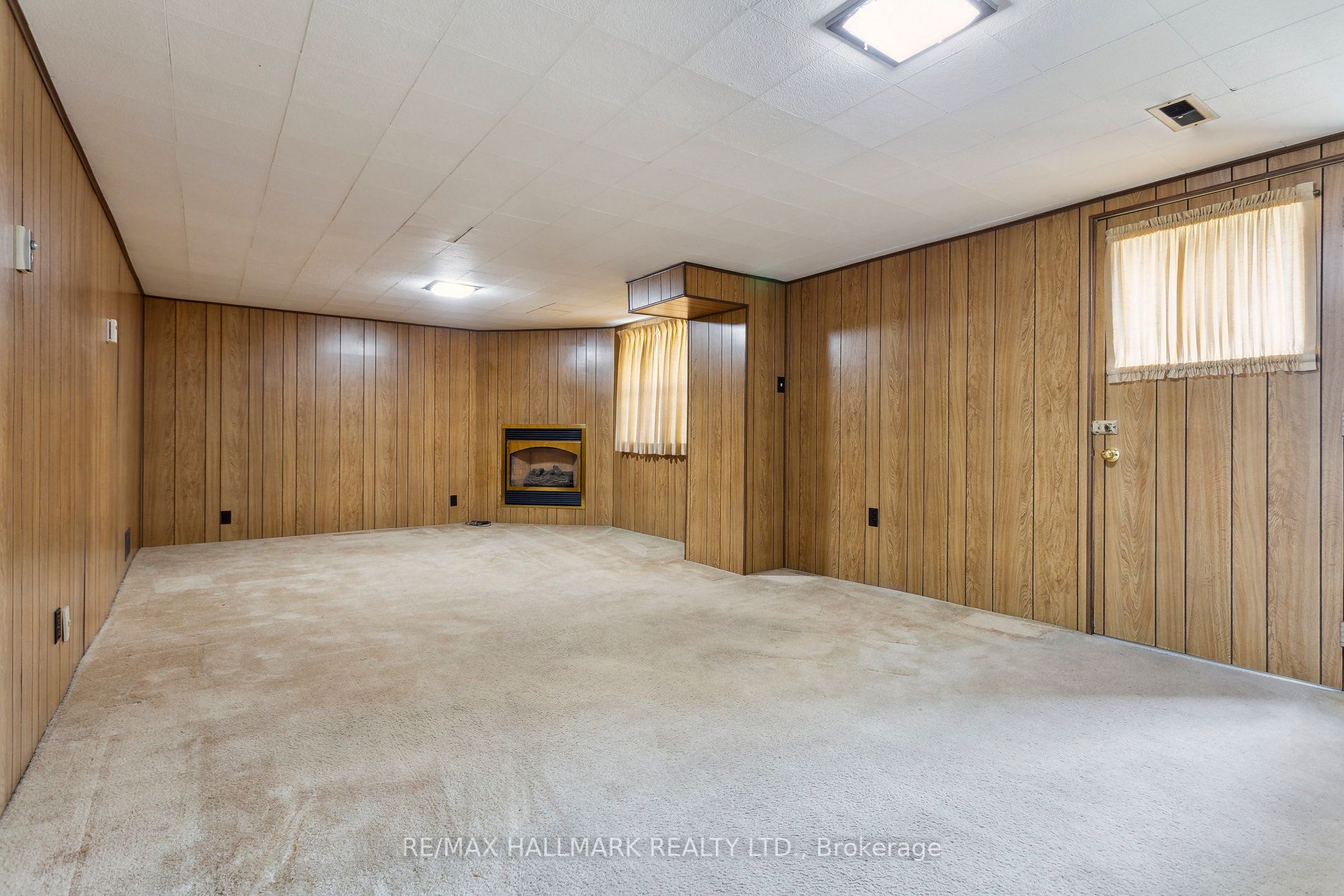 272 Renforth Drive