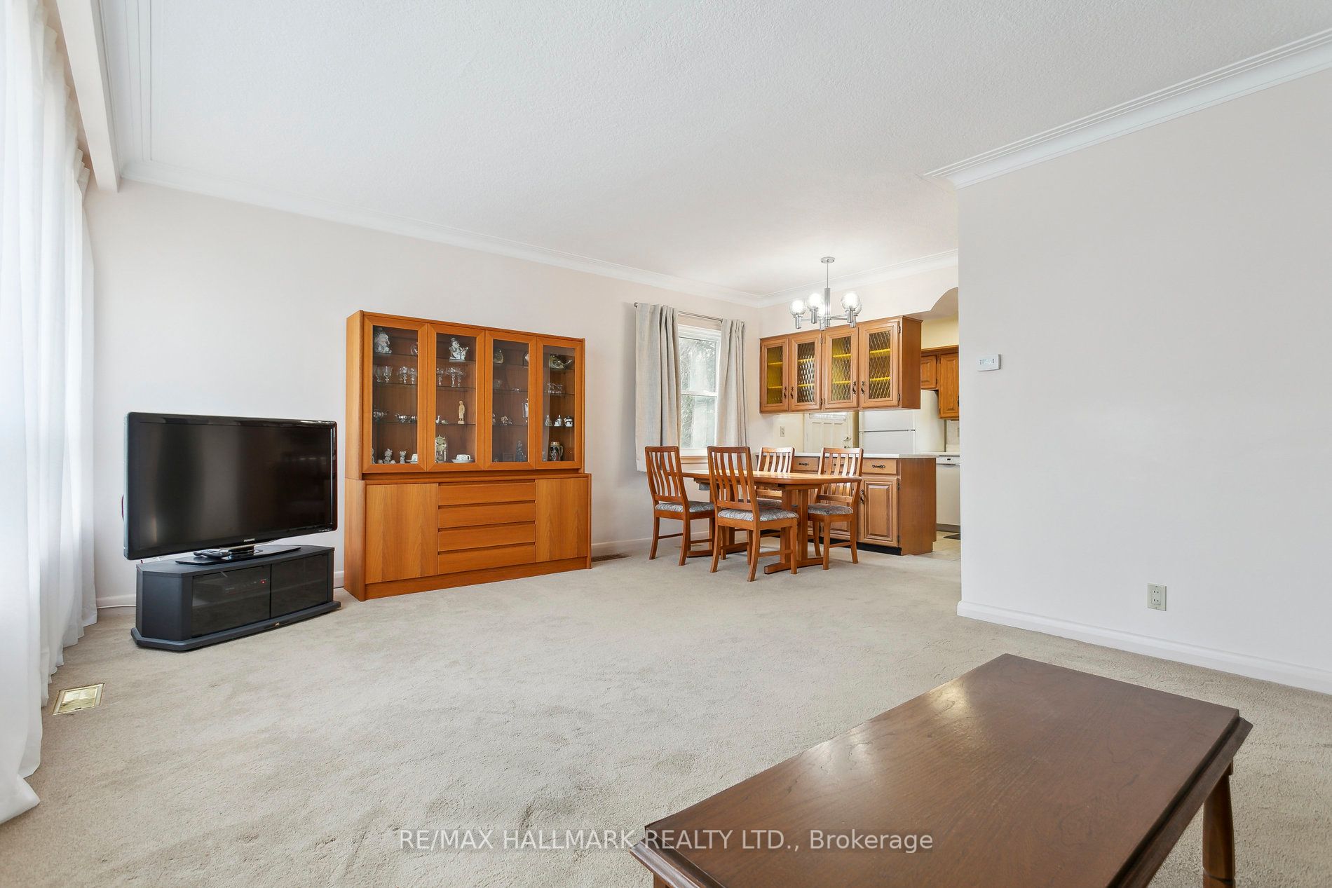 272 Renforth Drive