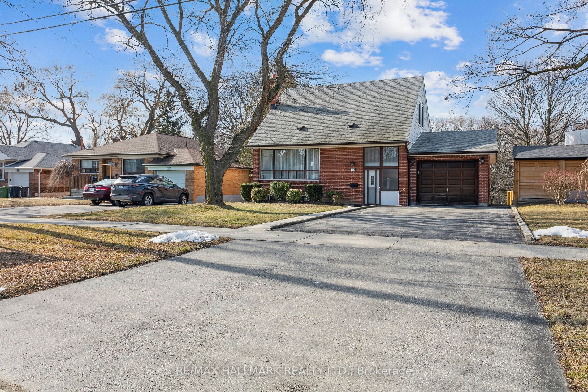 272 Renforth Drive