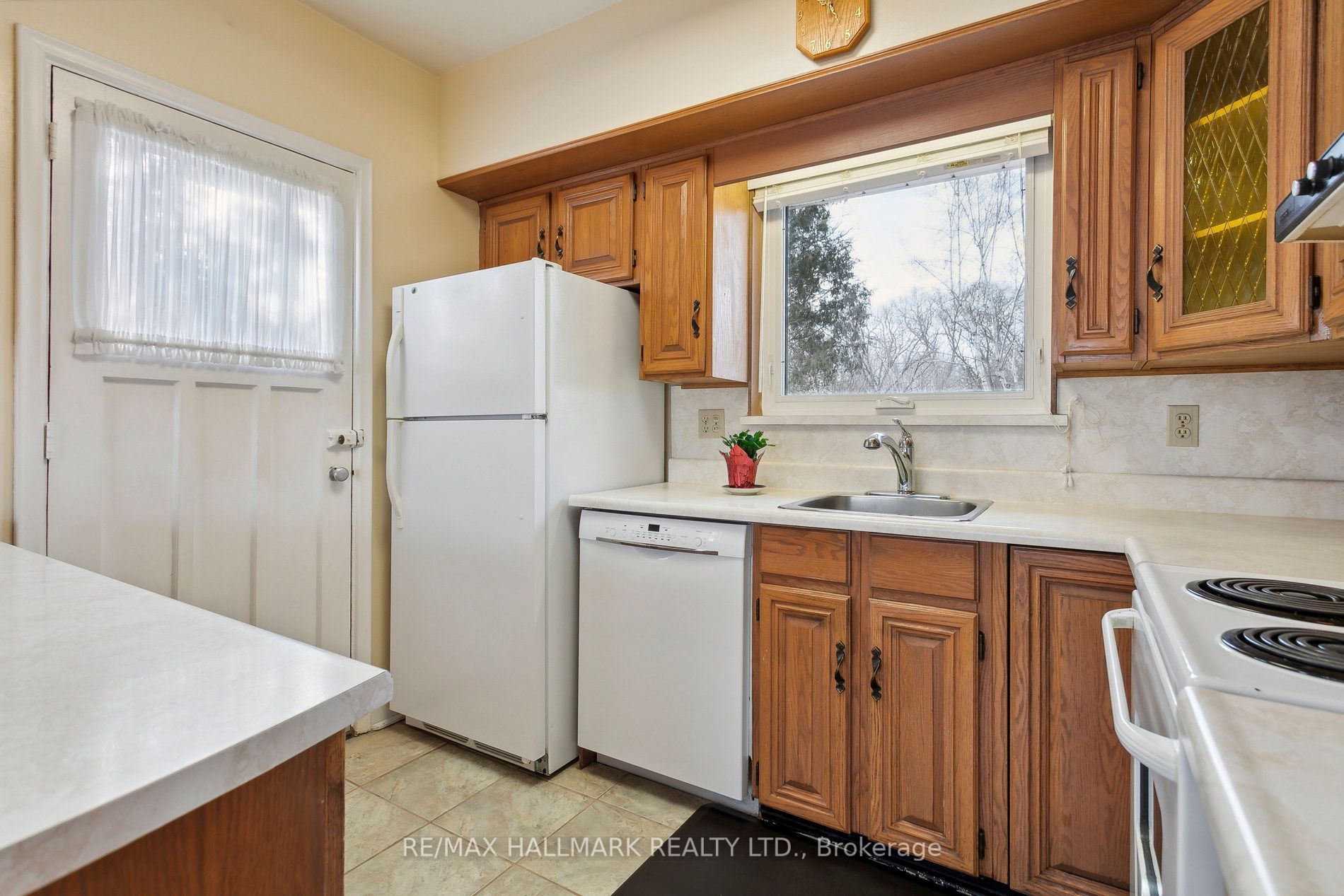 272 Renforth Drive