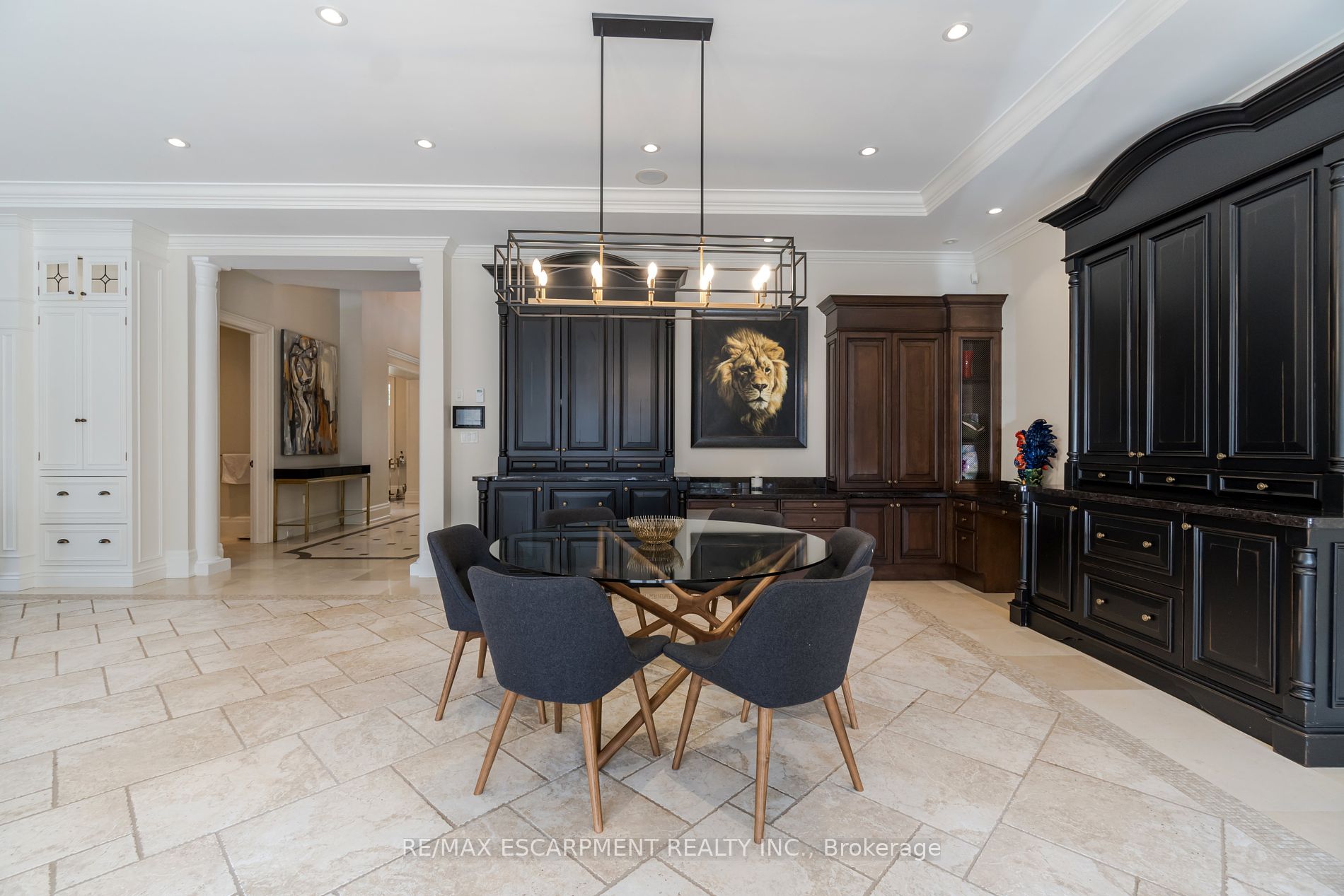 1476 Carmen Drive