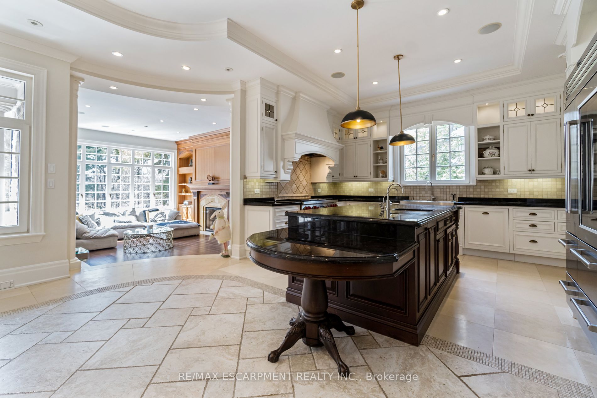1476 Carmen Drive
