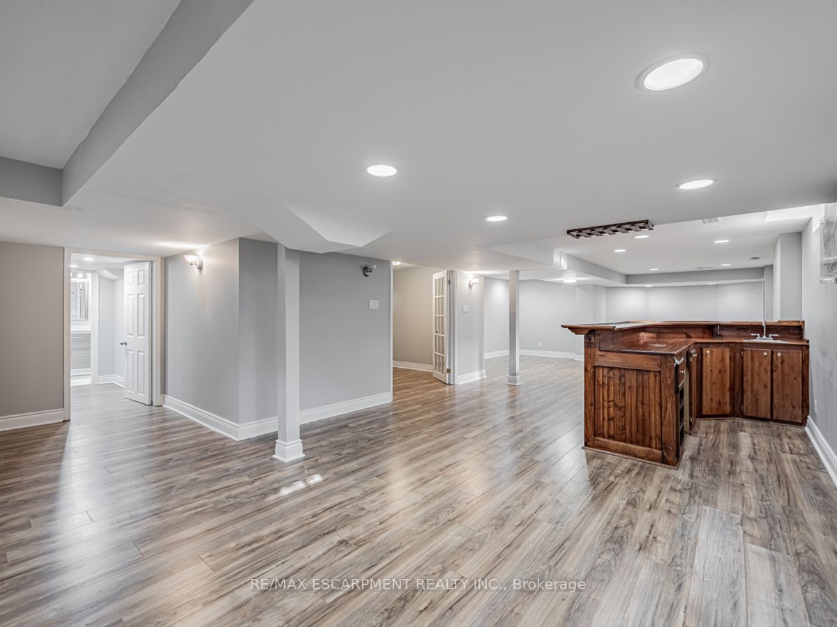 1312 Saddler Circ