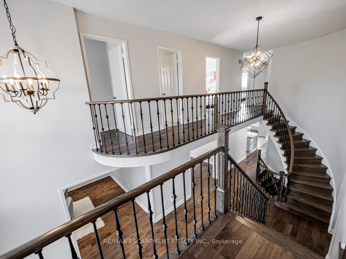1312 Saddler Circ