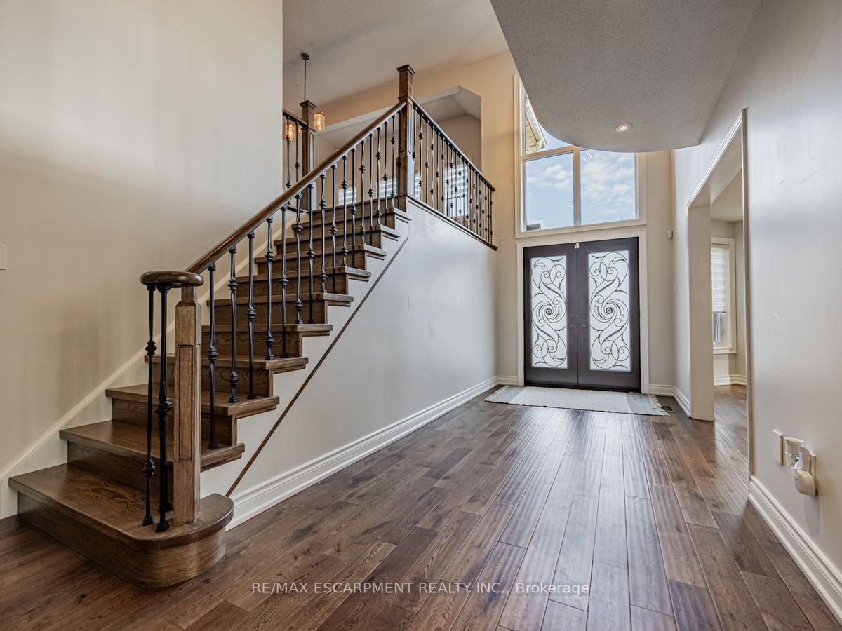 1312 Saddler Circ