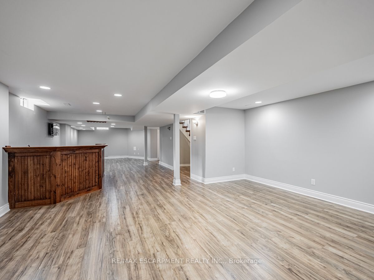 1312 Saddler Circ